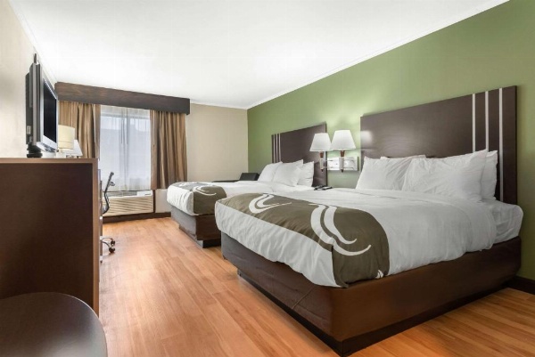 Quality Inn image 16